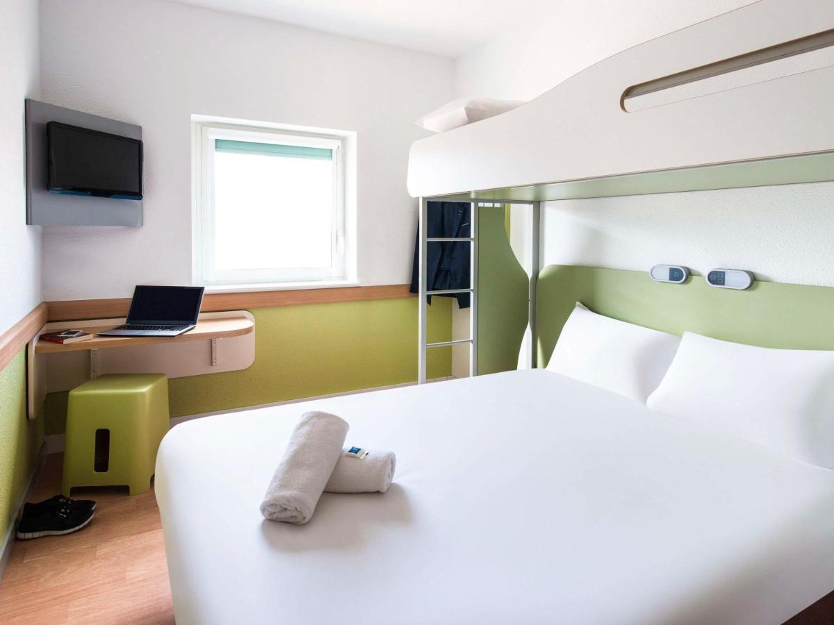 Ibis Budget London Hounslow Hotel Екстериор снимка